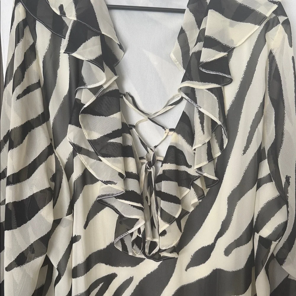 ASOS Curve Zebra Print Midi Dress in Black and White - Picture 4 of 7